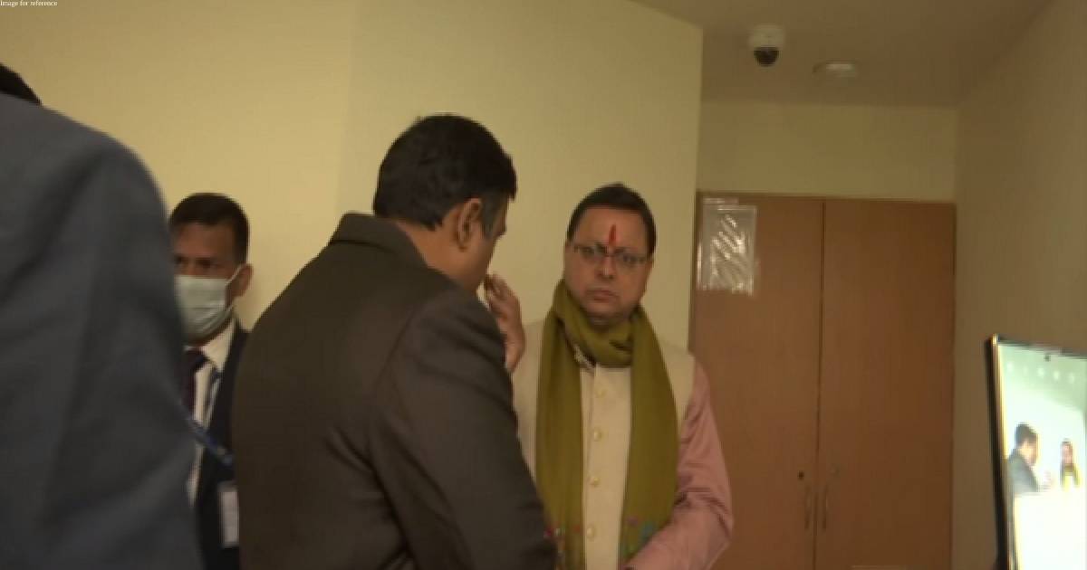 CM Dhami visits hospital in Dehradun to see injured Rishabh Pant